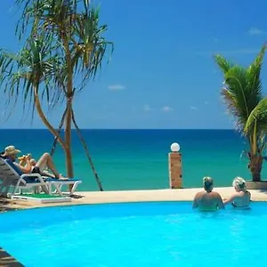https://lanta-nice-beach-resort.koh-lantahotels.net